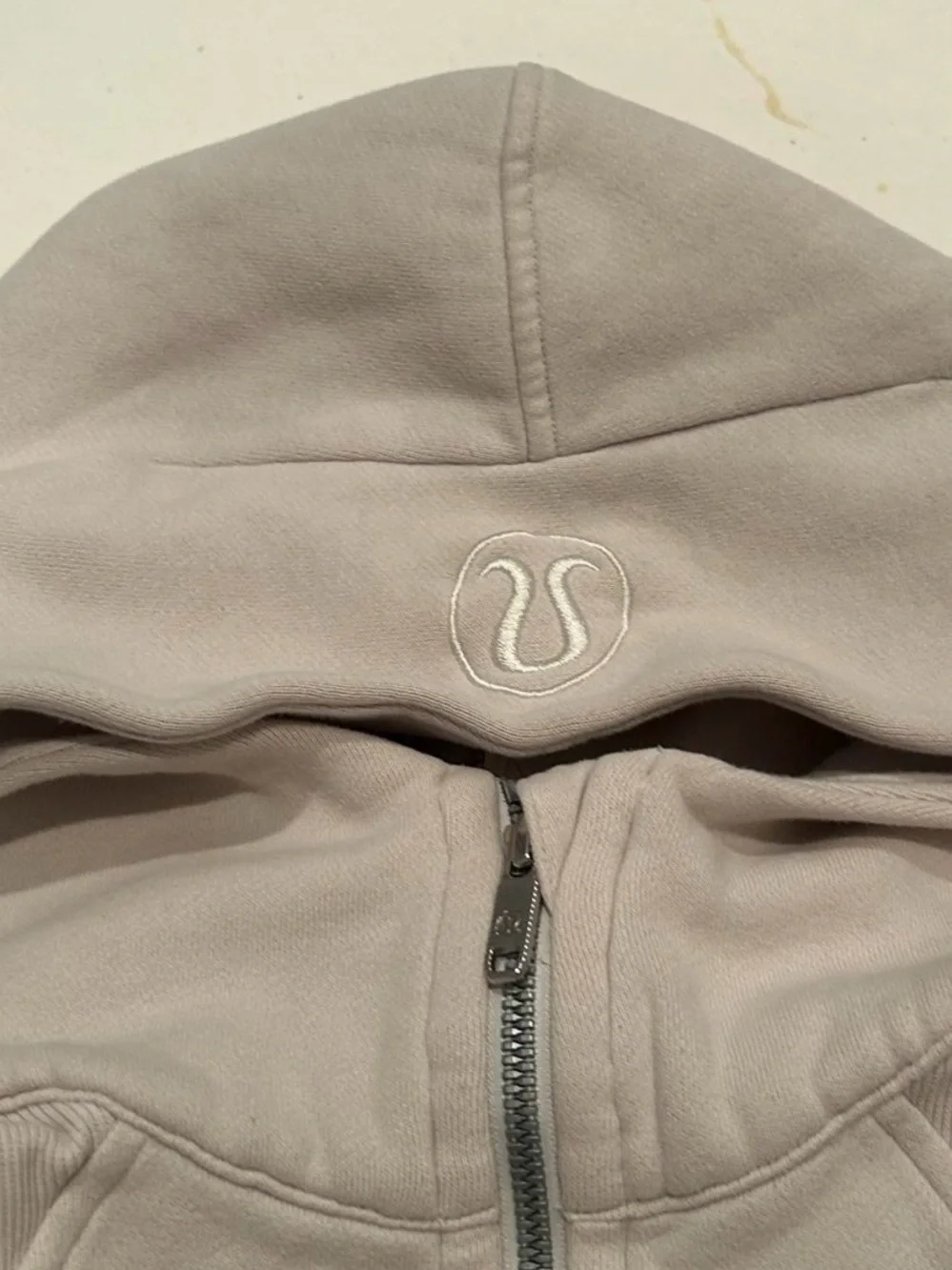 Beige Lululemon Scuba
